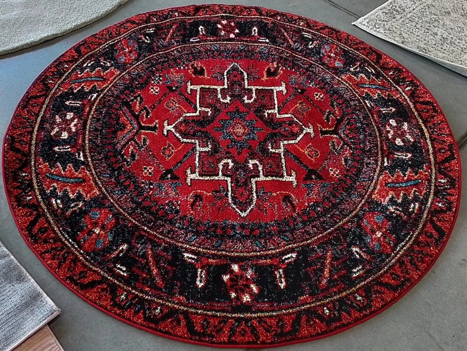 RED / MULTI 5'-3" x 5'-3" Flaw in Rug, Reduced Price 1172771787 VTH211A-5R - Image 1 of 4