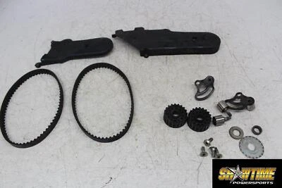 08-14 CUBIERTA DE CADENA DE DISTRIBUCIÓN DEL MOTOR DUCATI MONSTER 696 CON CORREAS Y ENGRANAJES Foto 1 de 4