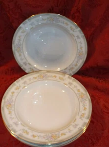 EXCEL SOUTHAMPTON 223 FINE CHINA 4ER SET SUPPENSCHÜSSELN.....NIE BENUTZTER ZUSTAND - Bild 1 von 3