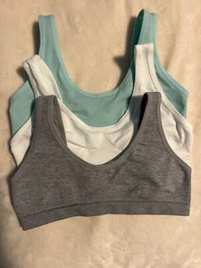 New Hanes Girl's 3 Pack Round-Neck Sports Pullover Bra Size S - Picture 1 of 1