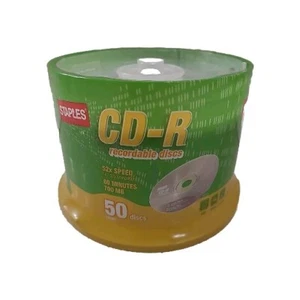 Staples Brand Blank CD-R Spindle 50 Pack Recordable Discs NEW Blank Media CDs - Foto 1 di 4