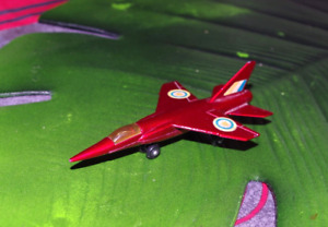 MATCHBOX SKYBUSTERS AVION SB 4 MIRAGE F1 MADE IN ENGLAND 1973 COMME NEUF