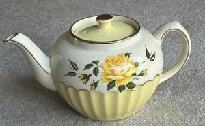 Sadler Teekanne, Yellow Rose Design, Made in Staffordshire, schönes Vintage Artikel - Bild 1 von 10