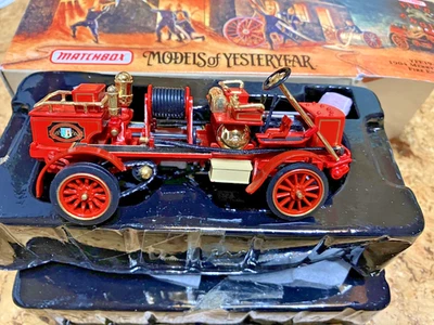 Matchbox Series 1904 Merryweather Fire Engine YFF19-M w/COA NEW in Open Box - Image 1 of 4