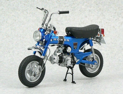 EBBRO 1/10 Scale DAX Honda ST50 1969 Blue w/Original Box - Image 1 of 4