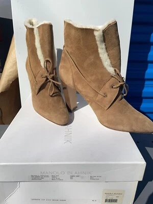 Manolo Blahnik Ostrava US 11 Calfskin Suede Upper Shearling Lining Heel Boot - Image 1 of 4