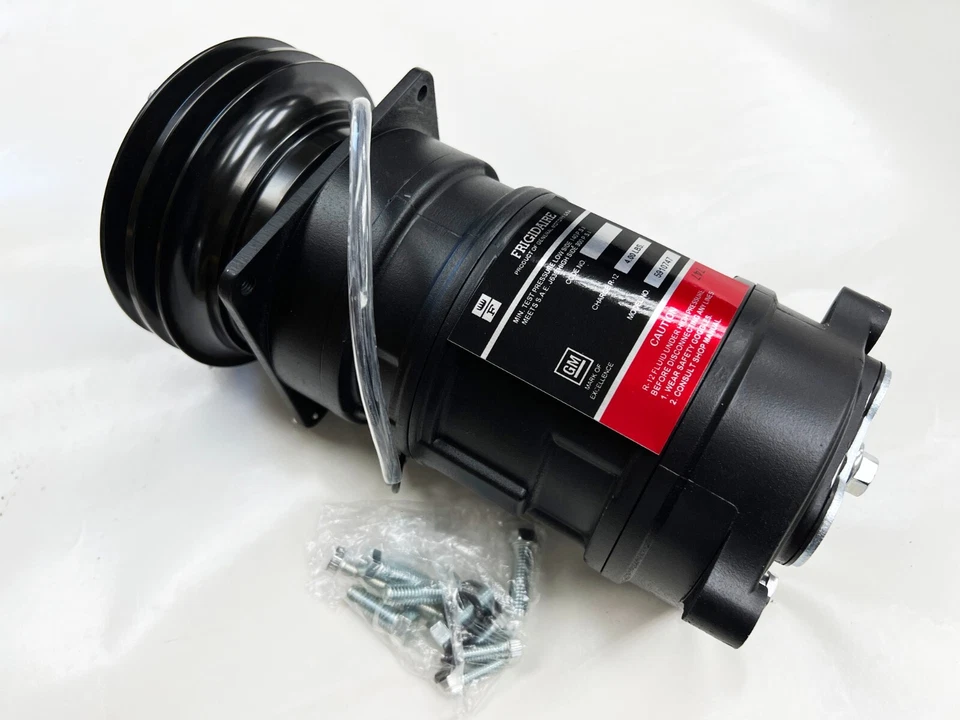 AC air conditioning compressor Rolls-Royce Shadow Spur Corniche 65-89 UE43934 - Image 1 of 4