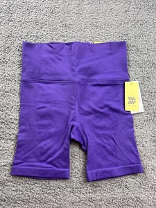 All in Motion Women's Size Medium High Rise Seamless Rib Bike Shorts 6" Purple - Picture 1 of 8