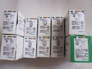 ZB4BZ105 1PC NEW Original #F10 - Bild 1 von 4