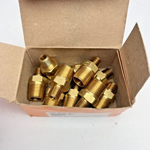 LOTTO 10 NIPPLI RIDUTTORI ESAGONALI X216P-8-4 OTTONE 1/2" X 1/4" - Foto 1 di 3