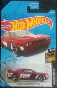 Red Hot Wheels Night Burnerz Dodge Challenger Drift Car 6/10 179/250 2017 - Picture 1 of 4