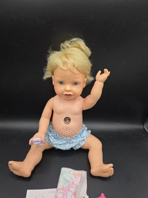 2000 Playmates Amazing Babies Interactive Doll Access Smart Response System - Image 1 of 3