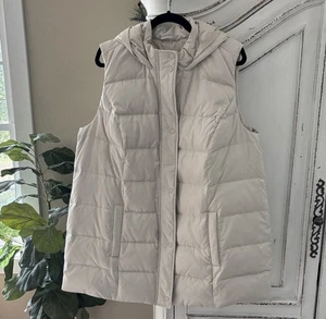 J Jill Down Filled Puffer Vest Size XL Cream Pockets Hooded Zip Outdoors - Picture 1 of 9