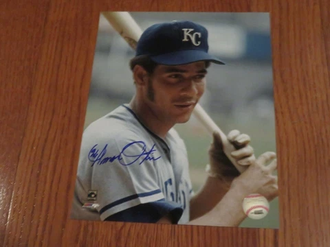 Amos Otis Autographed Hand Signed 8x10 Photo Kansas City Royals Cover