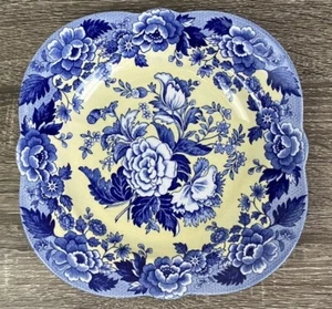 The Spode Blue Room GARDEN COLLECTION British Flowers Poppy Scalloped Plate 8.5" - Picture 1 of 3
