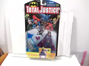 Total Justice Modellino The Huntress MOC Kenner - Foto 1 di 3