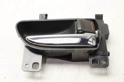 Manija de puerta interior derecha pasajero Subaru Impreza WRX 2008-2014 OEM 08-14  Foto 1 de 4