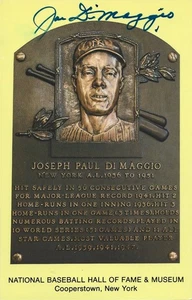 Autographed Joe DiMaggio HOF Postcard Beckett certified HOF - Picture 1 of 2