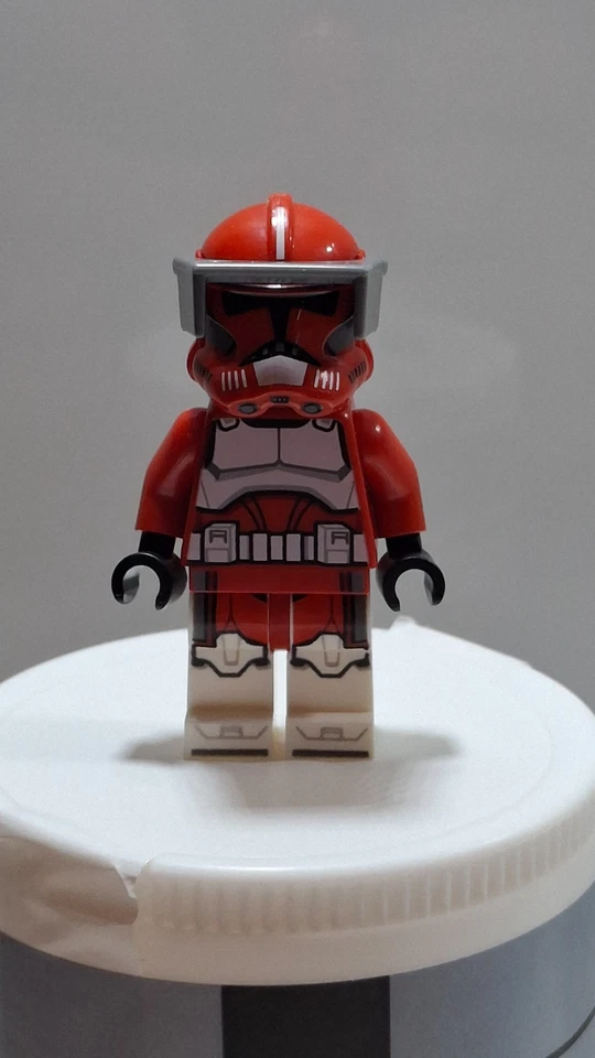 Lego Star Wars SW1304 Clone Trooper Commander Fox, Coruscant Guard (Phase 2) - Bild 1 von 1