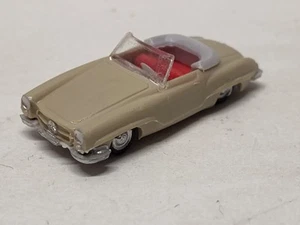 Eko Cream Mercedes Benz 300 SL Convertible Car 1/87 HO Scale Plastic Vehicle - Picture 1 of 9