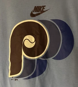 Nike Philadelphia Phillies Men’s XL Tshirt Blue Throwback - Picture 1 of 4