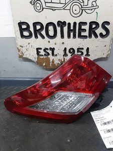 2007-2009 LEXUS ES350 DRIVER SIDE TAIL LIGHT (QTR MTD) - Picture 1 of 12