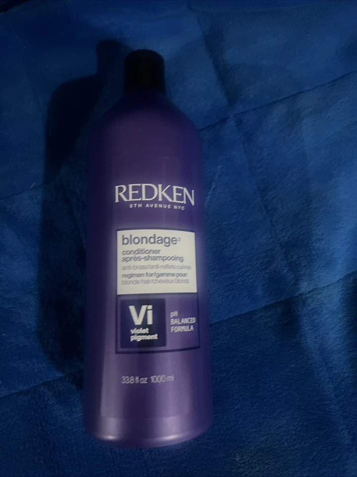 Redken Blondage Color Depositing Purple Shampoo 33.8 oz - Image 1 of 1