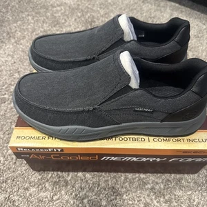 Scarpe Skechers uomo Cohagen Vierra 9 nere tela vestibilità rilassata slip on 204848 - Foto 1 di 5