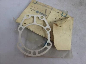 A/C Compress Valve Plate Gasket Fits 61-74 Models NOS MOPAR 1990598 - Picture 1 of 1