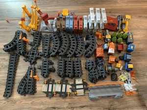 Fisher-Price EZ Play Railway Lot Of 165 Pieces Track Trains, Signs And Much More - Picture 1 of 8