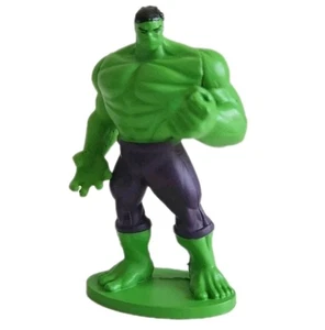 Topper de pastel Marvel The Incredible Hulk 2018 2,5" muy buen estado - Imagen 1 de 7