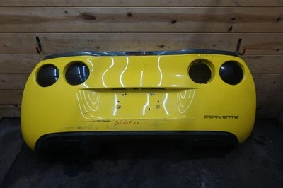 Rear Bumper Cover Assembly OEM 15895252 Chevrolet Corvette C6 Z06 2006-13 *Note Foto 1 de 4