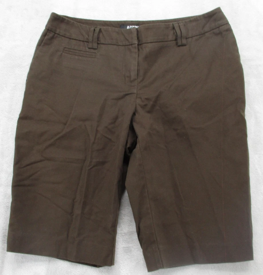 APT.9 Shorts Womens 6 Brown Bermuda Knee Length Chino Stretch Cotton Blend - Image 1 of 4