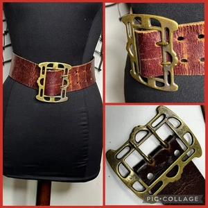 Vintage Womens Original 70s Distressed Leather Belt & Fashionable Brass Buckle - Picture 1 of 15