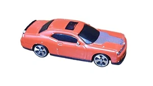 Maisto 2008 Dodge Challenger SRT8 Die Cast 1:64 Red Black Gray Loose - Bild 1 von 6