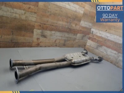 Tubo central silenciador de escape Hyundai Genesis 2012-2014 sedán OEM 28650-3M600 Foto 1 de 4