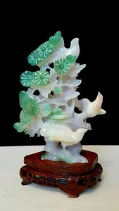 Flores de pájaros de piedra de ágata tallada china vintage con base de madera - Imagen 1 de 12