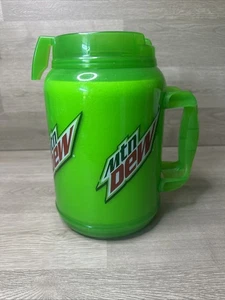 Whirley 64oz Mountain Mtn Dew Logo Insulated Jug Huge Mug Green No Straw Tumbler - Picture 1 of 6
