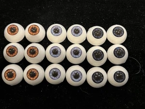9 Paar runde flache Puppenaugen aus Acryl 18 mm für Puppenherstellung - blau grau braun - Bild 1 von 2