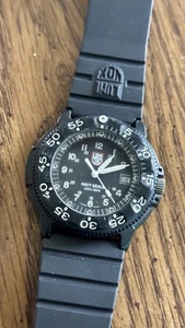 Vintage Luminox Navy Seal Series 3001 Watch With Early 2000’s MB-MICROTECH Marks - Picture 1 of 5