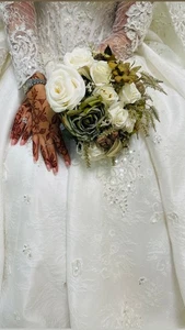 Wedding dress Ivory sequenced designed originally from UAE dress size small - Picture 1 of 6
