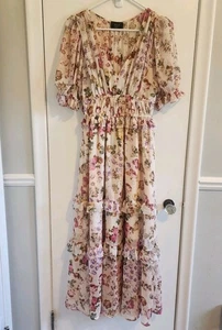 Vestido Vici Marfil Floral Talla Pequeña Maxi Largo Con Forro Volantes Rosa Flores - Imagen 1 de 6