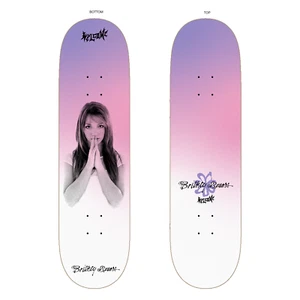 BIENVENIDO X BRITNEY SPEARS CREE TABLA DE SKATE 8,5" - Imagen 1 de 3