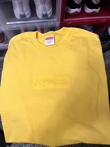 Supreme Tonal Box Logo Tee Yellow Size Large Brand New  - Picture 1 of 1