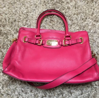 Bolso Cartera Michael Kors Hamilton con Cadena Dorada Foto 1 de 4