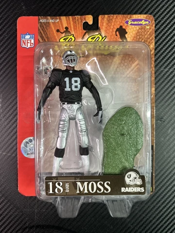 Oakland Raiders 2005 Gracelyn NFL Re-Plays Series 1 Randy Moss Action Figure Cover