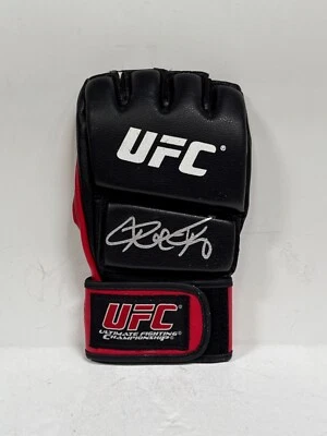 Ronda Rousey Signed RH UFC Glove MMA PSA Z36637 - Image 1 of 3