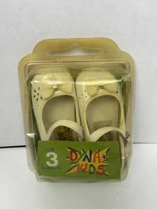vintage Dyna Kids shoes size 3 the precious first year  - Bild 1 von 6