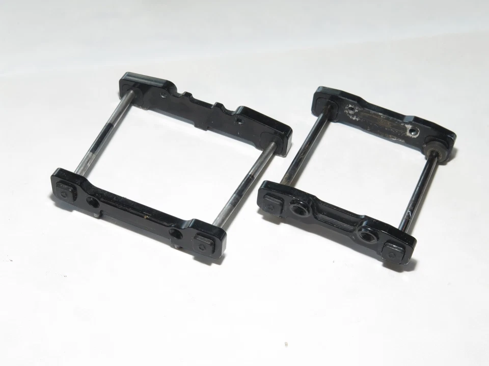 AG-7902 agama racing A319 nitro buggy hinge pins suspension mounts blocks - Image 1 of 1