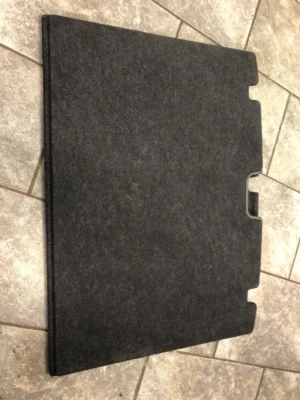 Suzuki Aerio SX 2006 camioneta portón trasero maletero cubierta panel Foto 1 de 2